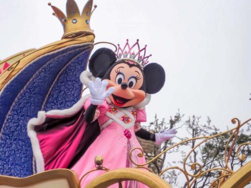 6CAABAD8-66B6-4F89-8272-CFA0333D49B7