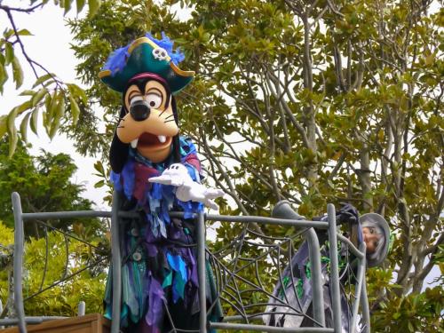 E8E88912-37A9-4035-B214-2D65AD88687C