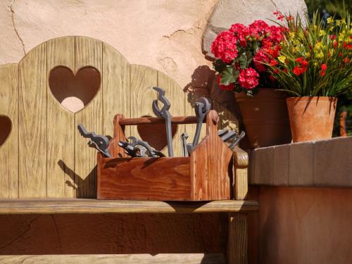 40643304f354407a8c6f3d25cff82807